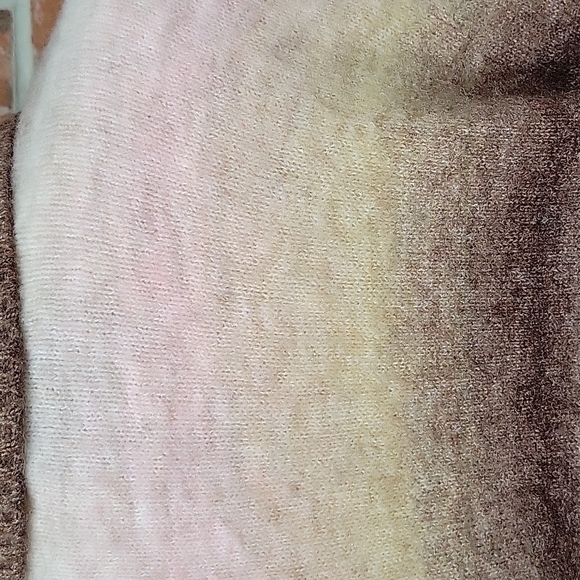 LOFT NWT pink and brown sweater.  Very wam and cozy. 3% wool.  size S - Picture 5 of 8